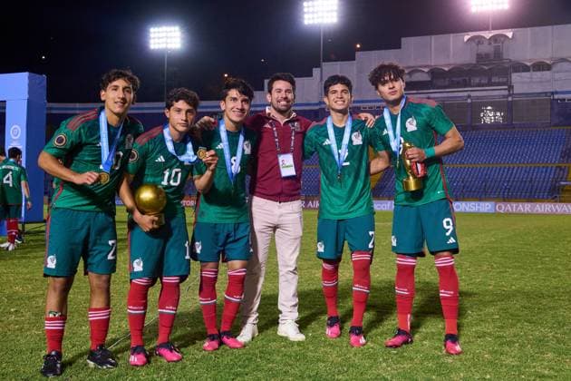 RECORD DATE NOT STATED Concacaf U-17 Championship 2023 Mexico vs United States Final (L-R), Yerar Azcarate, Gael Alvarez, Jose Urias, Jose Suarez, Stephano Carrillo of Mexico during the game Mexico (Mexican national team, Nationalteam vs United States (USA) corresponding to the great final of the Concacaf Under-17 Mens Championship Guatemala 2023, at Doroteo Guamuch Flores Stadium, on February 26, 2023. <br><br> (I-D), Yerar Azcarate, Gael Alvarez, Jose Urias, Jose Suarez, Stephano Carrillo de Mexico durante el partido Mexico (Seleccion Nacional Mexicana) vs Estados Unidos (EUA), correspondiente a la gran final del campeonato Masculino Sub-17 de la Concacaf Guatemala 2023, en el Estadio Doroteo Guamuch Flores, el 26 de Febrero de 2023. CIUDAD DE GUATEMALA GUATEMALA GUATEMALA  Copyright: xCristianxdexMarchenax 20230226215204_CC_U17_F_MEX_USA_CARRILLO160