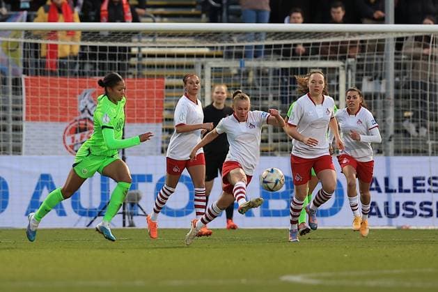 DFB Pokal women 2022 2023 quarterfinals, 1 FC Köln VfL Wolfsburg Sveindis Jonsdottir VfL, 23 , Laura Donhauser FC, 25 Köln Sportpark Höhenberg Nordrhein Westfalen Germany