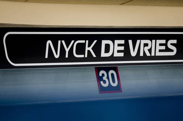BAHRAIN - This Nyck de Vries (AlphaTauri) pit box at the Bahrain International Circuit in the Sakhir desert area ahead of the Bahrain Grand Prix. ANP SEM VAN DER WAL xVIxANPxSportx xxANPxIVx 463970536 originalFilename: 463970536.jpg