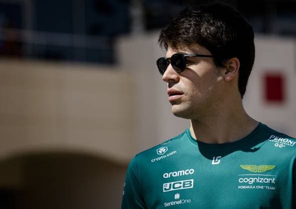 BAHRAIN - Lance Stroll (Aston Martin) on arrival at the Bahrain International Circuit in the Sakhir desert region ahead of the Bahrain Grand Prix. ANP SEM VAN DER WAL xVIxANPxSportx xxANPxIVx 463978156 originalFilename: 463978156.jpg