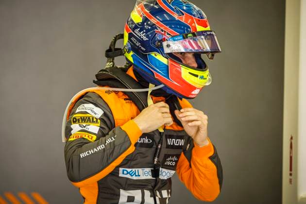 PIASTRI Oscar (aus), McLaren F1 Team MCL60, portrait during the Formula 1 Gulf Air Bahrain Grand Prix 2023, 1st round of the 2023 FIA Formula One World Championship, WM, Weltmeisterschaft from March 2 3 to 5, 2023 on the Bahrain International Circuit, in Sakhir, Bahrain - F1 - BAHRAIN GRAND PRIX 2023 DPPI Panoramic  _R3_7671