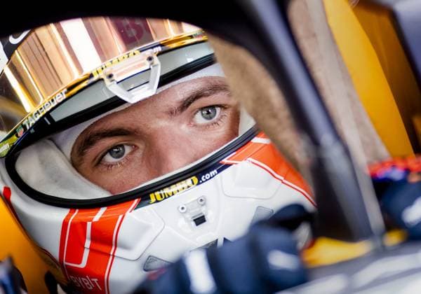 Sport Bilder des Tages BAHRAIN - Max Verstappen (Red Bull Racing) during the first free practice session at the Bahrain International Circuit in the Sakhir desert area ahead of the Bahrain Grand Prix. ANP SEM VAN DER WAL F1 Grand Prix of Bahrain - Practice 2023 xVIxANPxSportx xxANPxIVx 464062202 originalFilename: 464062202.jpg