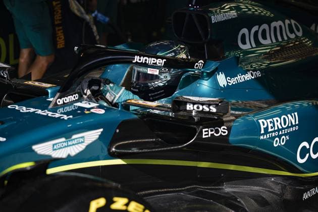 18 STROLL Lance (can), Aston Martin F1 Team AMR23, action during the Formula 1 Gulf Air Bahrain Grand Prix 2023, 1st round of the 2023 FIA Formula One World Championship, WM, Weltmeisterschaft from March 2 3 to 5, 2023 on the Bahrain International Circuit, in Sakhir, Bahrain - F1 - BAHRAIN GRAND PRIX 2023 DPPI Panoramic  _R5_8093