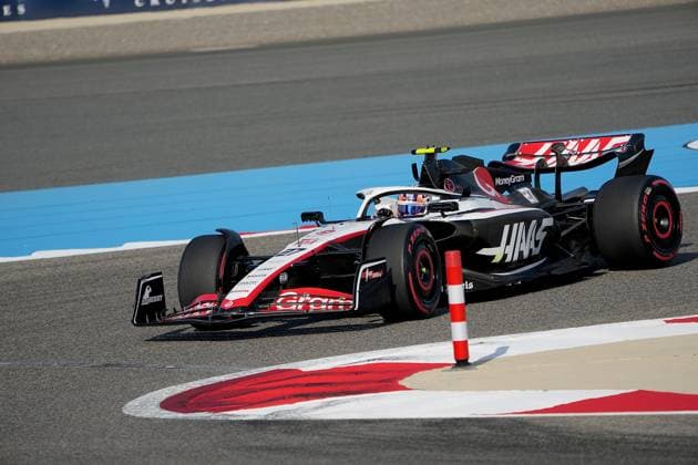 03 03 2023, Bahrain International Circuit, Sakhir, Formula 1 Gulf Air Bahrain Grand Prix 2023 ,in picture Nico Hülkenberg DEU , Moneygram Haas F1 Team Sakhir Bahrain International Circuit Bahrain  eu-images-506