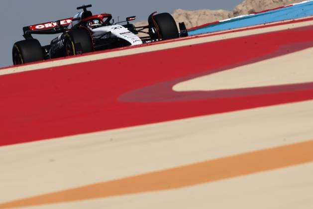 F1 Bahrain Grand Prix Practice 1 Nyck de Vries of AlphaTauri during the first practice ahead of the Formula 1 Bahrain Grand Prix at Bahrain International Circuit in Sakhir, Bahrain on March 2, 2023. Sakhir Bahrain  Copyright: xJakubxPorzyckix originalFilename:porzycki-f1bahrai230303_npvEk.jpg