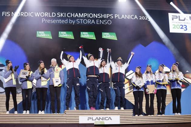 KRANJSKA GORA 20230303 The medalists in the relay 4x5 km Germany silver, Norway gold and Sweden bronze on the podium during the medal ceremony at the ski WC in Planica, Slovenia KRANJSKA GORA Slovenia skiing x10430x,  Copyright: xChristinexOlsson TTx SKID-VM 2023 MEDALJCEREMONI