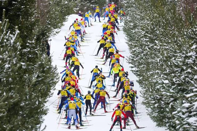 Sport Themen der Woche KW09 Sport Bilder des Tages RUSSIA, YAROSLAVL REGION - MARCH 4, 2023: Participants in the 16th Demino Ski Marathon held at the Demino ski center. The Demino Ski Marathon is held annually with over 4,000 contestants from various regions of Russia and foreign countries. Vladimir Smirnov TASS  57679088
