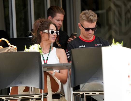 Formula 1 Gulf Air Bahrain Grand Prix 2023 04 03 2023, Bahrain International Circuit, Sakhir, Formula 1 Gulf Air Bahrain Grand Prix 2023 ,in picture Nico Hülkenberg DEU , Moneygram Haas F1 Team with wife Egle Ruskyte nordphotoxGmbHx xBratic nph00250