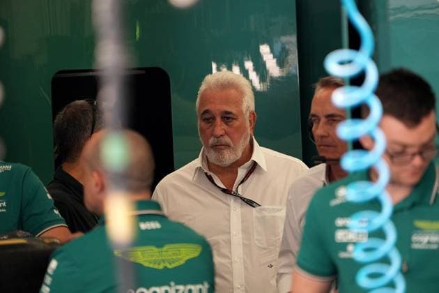 04 03 2023, Bahrain International Circuit, Sakhir, Formula 1 Gulf Air Bahrain Grand Prix 2023 ,in picture chairman Lawrence Stroll Aston Martin Sakhir Bahrain International Circuit Bahrain  eu-images-506