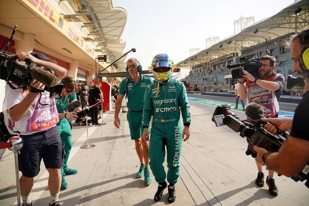 Formula 1 Gulf Air Bahrain Grand Prix 2023 04 03 2023, Bahrain International Circuit, Sakhir, Formula 1 Gulf Air Bahrain Grand Prix 2023 ,in picture Fernando Alonso ESP , Aston Martin Aramco Cognizant Formula One Team nordphotoxGmbHx xBratic nph00250