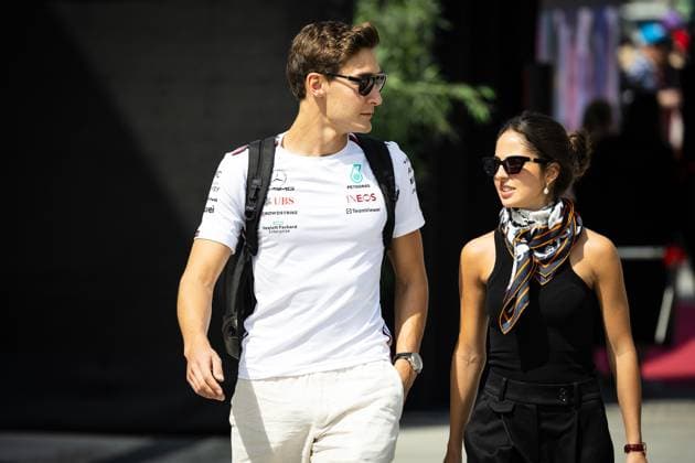 George Russell UK, Mercedes AMG PETRONAS Formula One Team 63 , girlfriend Carmen Montero BHR, Formula 1, Bahrain International, Bahrain 05 03 23 BHR, Formula 1, Bahrain International Circuit, 05 03 23 Sakhir Copyright: xFoto:xEIBNER ThomasxFuesslerx EP_tfr