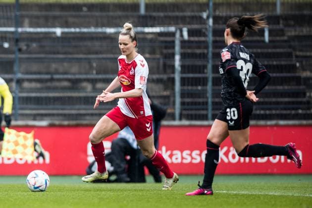 FLYERALARM Women Football Bundesliga, 1 FC Koeln Bayer 04 Leverkusen 05 03 2023 Jana Beuschlein 1 FC Koeln, 23 , Lara Marti Bayer 04 Leverkusen, 30 FLYERALARM Women Football Bundesliga, 1 FC Koeln Bayer 04 Leverkusen, Koeln, Geissbockheim DFB REGULATIONS PROHIBIT ANY USE OF PHOTOGRAPHS AS IMAGE SEQUENCES AND OR QUASI VIDEO Copyright: xBEAUTIFULxSPORTS Wunderlx
