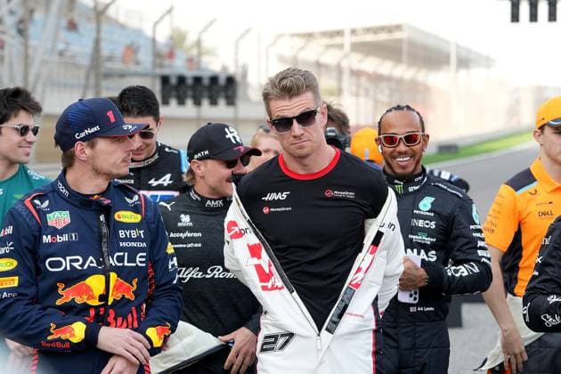 05 03 2023, Bahrain International Circuit, Sakhir, Formula 1 Gulf Air Bahrain Grand Prix 2023 ,in picture Max Verstappen NLD , Oracle Red Bull Racing, Nico Hülkenberg DEU , Moneygram Haas F1 Team Sakhir Bahrain International Circuit Bahrain  eu-images-506