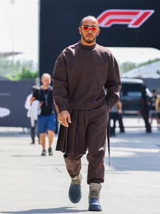 March 5, 2023, Sakhir, Bahrain: Lewis Hamilton of Mercedes ahead of Bahrain Grand Prix of 2023 Formula One World Championship, WM, Weltmeisterschaft at Bahrain International Circuit on March 5, 2023 in Sakhir, Bahrain. Sakhir Bahrain - ZUMAz156 0238514593st Copyright: xBeataxZawrzelx