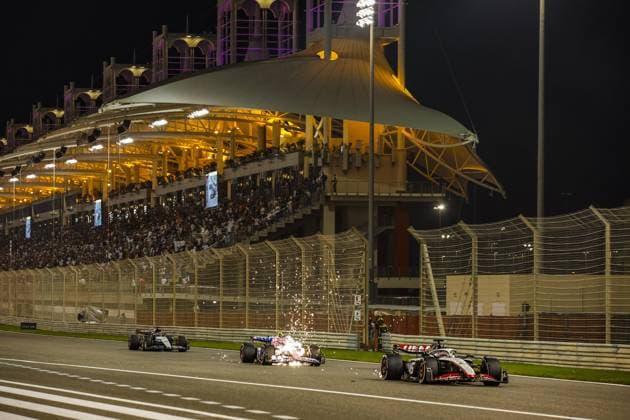 20 MAGNUSSEN Kevin (den), Haas F1 Team VF-23 Ferrari, action with GASLY Pierre (fra), Alpine F1 Team A523 during the Formula 1 Gulf Air Bahrain Grand Prix 2023, 1st round of the 2023 FIA Formula One World Championship, WM, Weltmeisterschaft from March 2 3 to 5, 2023 on the Bahrain International Circuit, in Sakhir, Bahrain - F1 - BAHRAIN GRAND PRIX 2023 - RACE DPPI Panoramic  _R3_1115