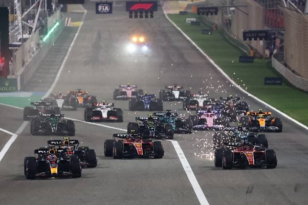 F1 Bahrain Grand Prix Start of Bahrain Grand Prix at Sakhir Circuit in Sakhir, Bahrain on March 5, 2023. Sakhir Bahrain  Copyright: xJakubxPorzyckix originalFilename:porzycki-f1bahrai230305_npaf3.jpg