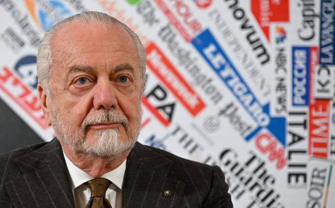 March 6, 2023, ROME, ITALIA: Napoli s president Aurelio De Laurentiis looks on as Napoli s Nigerian forward Victor Osimhen is awarded as Best Foreign Athlete of the Year by Italian foreign press association in Rome, Italy, 06 March 2023. ANSA ETTORE FERRARI. Victor Osimhen is awarded Best Foreign Athlete of the Year  - ZUMAa110 20230306_zaf_a110_008 Copyright: xEttorexFerrarix
