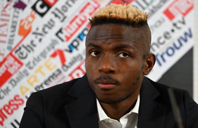 March 6, 2023, ROME, ITALIA: Napoli s Nigerian forward Victor Osimhen looks on prior to be awarded as Best Foreign Athlete of the Year by Italian foreign press association in Rome, Italy, 06 March 2023. ANSA ETTORE FERRARI. Victor Osimhen is awarded Best Foreign Athlete of the Year  - ZUMAa110 20230306_zaf_a110_009 Copyright: xEttorexFerrarix