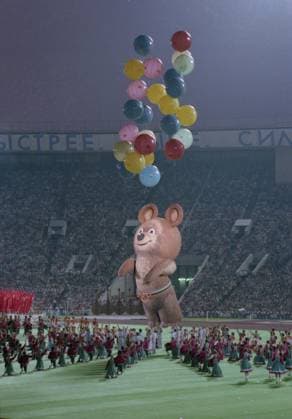 Moscow, USSR. Olympic mascot Misha says good-bye to the audience during the closing ceremony of the 1980 Summer Olympics at the Grand Sports Arena of the Central Lenin Stadium. Oleg Ivanov, Alexander Chumichev TASS  32481791