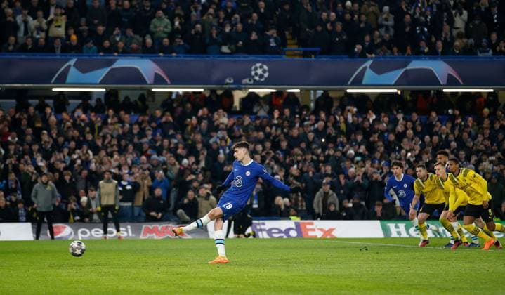 Mandatory Credit: Photo by Matt Impey Shutterstock (13796869v) Kai Havertz scores a goal for Chelsea from the penalty spot to make the score 2-0 Chelsea v Borussia Dortmund, Football, UEFA Champions League, Stamford Bridge, Chelsea, London, UK - 07 03 2023 Editorial use only Chelsea v Borussia Dortmund, Football, UEFA Champions League, Stamford Bridge, Chelsea, London, UK - 07 03 2023 Editorial use only Copyright: xMattxImpey Shutterstockx 13796869v