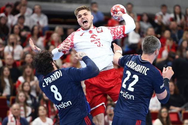 Bilder des Jahres 2023, Sport 03 März Sport Themen der Woche KW10 Sport Bilder des Tages 2023.03.08 Gdansk Pilka reczna mezczyzn Mecz kwalifikacyjny do ME 2024 Polska - Francja N z Szymon Dzialakiewicz Foto Piotr Matusewicz PressFocus 2023.03.08 Gdansk Men handball EHF EURO 2024 Qualifiers Poland - France Szymon Dzialakiewicz Credit: Piotr Matusewicz PressFocus NEWSPIX.PL --- Newspix.pl  20230308_PF_PM055