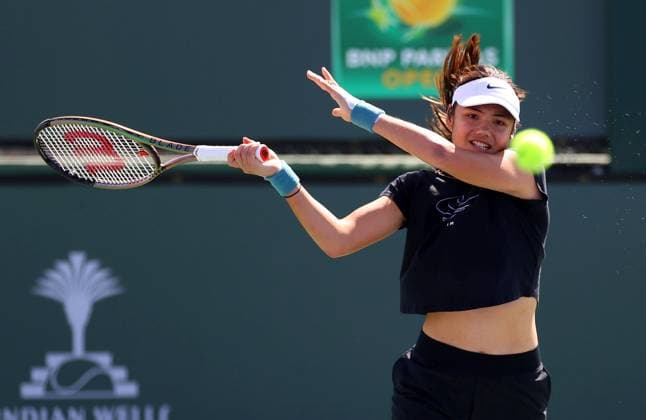 Mandatory Credit: Photo by Ella Ling Shutterstock (13794898b) Emma Raducanu of GBR in action in practice BNP Paribas Open, Tennis, Day 1, Indian Wells Tennis Garden, California, USA- 08 Mar 2023 BNP Paribas Open, Tennis, Day 1, Indian Wells Tennis Garden, California, USA- 08 Mar 2023  Copyright: xEllaxLing Shutterstockx 13794898b