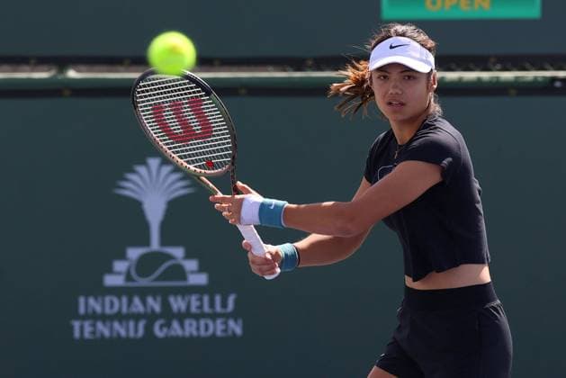 Mandatory Credit: Photo by Ella Ling Shutterstock (13794898l) Emma Raducanu of GBR in action in practice BNP Paribas Open, Tennis, Day 1, Indian Wells Tennis Garden, California, USA- 08 Mar 2023 BNP Paribas Open, Tennis, Day 1, Indian Wells Tennis Garden, California, USA- 08 Mar 2023  Copyright: xEllaxLing Shutterstockx 13794898l