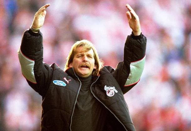 1.FC Köln: Trainer Bernd Schuster *** 1 FC Cologne coach Bernd Schuster