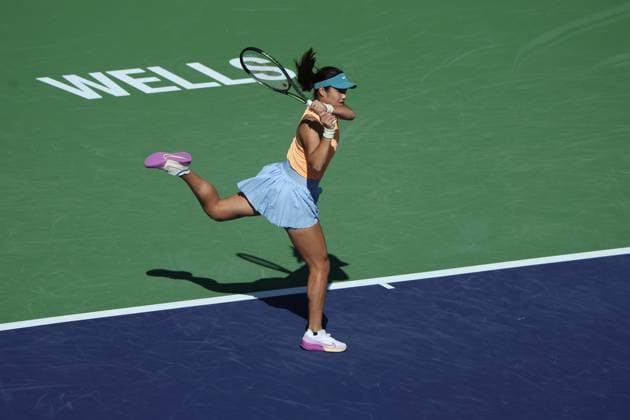 Emma Raducanu in action during her first round at the BNP Paribas Open at Indian Wells TENNIS : Indian Wells 2023 AntoineCouvercelle Panoramic 