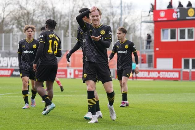 Saturday, 11 03 2023 Season 2022 2023 15 Matchday A Junior Bundesliga at Ulrich Haberland Stadion, Leverkusen, Germany SV Bayer Leverkusen U19 BV Borussia Dortmund U19 Julian Rijkhoff Borussia Dortmund U19 9