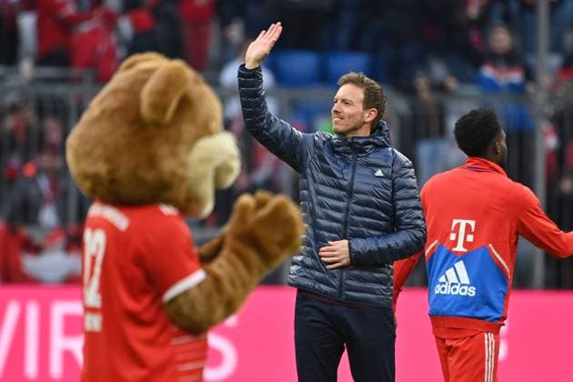 Coach Julian NAGELSMANN Bayern Muenchen , waving, waving to girlfriend Lena Wurzenberger after the end of the game Football 1 Bundesliga season 2022 2023, 24 matchday, Spieltag24, FC Bayern Muenchen FC Augsburg 5 3 on 26 02 2023, A L L I A N Z A R E N A