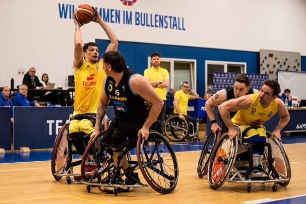 Sport Themen der Woche KW10 IWBF ChampionsCup Viertelfinale, RSB Thuringia Bulls - CD Ilunion Madrid Aliaksandr Halouski (RSB Thuringia Bulls, 14), Luis Eduardo Jasso Sandoval (CD Ilunion Madrid, 35) IWBF ChampionsCup Viertelfinale, RSB Thuringia Bulls - CD Ilunion Madrid, Elxleben, FitIn *** IWBF ChampionsCup Quarterfinals, RSB Thuringia Bulls CD Ilunion Madrid Aliaksandr Halouski RSB Thuringia Bulls, 14 , Luis Eduardo Jasso Sandoval CD Ilunion Madrid, 35 IWBF ChampionsCup Quarterfinals, RSB Thuringia Bulls CD Ilunion Madrid, Elxleben, FitIn Copyright: xBEAUTIFULxSPORTS Wunderlx