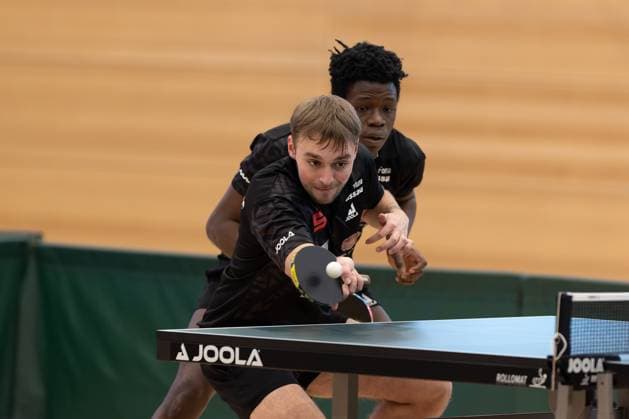 v l Daniel Rinderer TTC Fortuna Passau , John Oyebode TTC Fortuna Passau Passau Bavaria Germany Table Tennis Men, 2 Bundesliga, Season 2022 2023 on 12 03 2023 in the New Multipurpose Hall TTC Fortuna Passau vs Hertha BSC Berlin