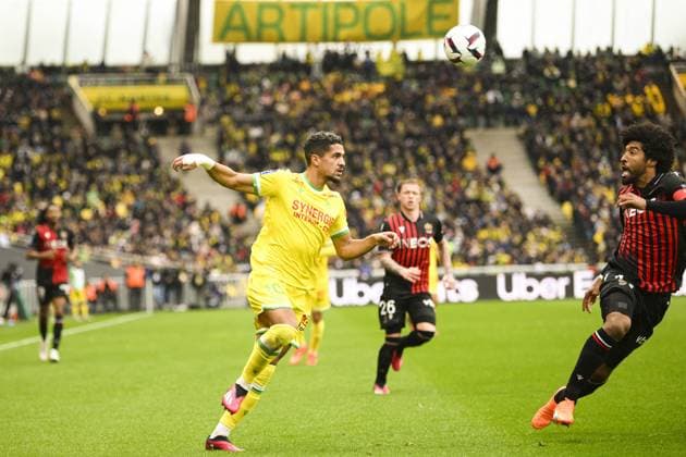 Ludovic Blas (Nantes) vs Dante (Nice) FOOTBALL : Nantes vs Nice - Ligue1 - 12 03 2023 JBAutissier Panoramic 