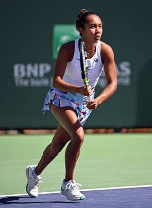 INDIAN WELLS, CA - MARCH 13: Leylah Fernandez of Canada heads towards the net during a tennis match at the BNP Paribas Open played on March 13, 2023 at the Indian Wells Tennis Garden in Indian Wells, CA. (Photo by John Cordes Icon Sportswire) TENNIS: MAR 13 BNP Paribas Open Icon506230313011