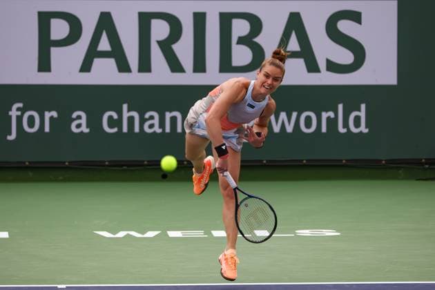 INDIAN WELLS, CA - MARCH 14: Maria Sakkari (GRE) serves during the BNP Paribas Open on March 14, 2023 at the Indian Wells Tennis Garden in Indian Wells, CA. (Photo by George Walker Icon Sportswire) TENNIS: MAR 14 BNP Paribas Open Icon230314022