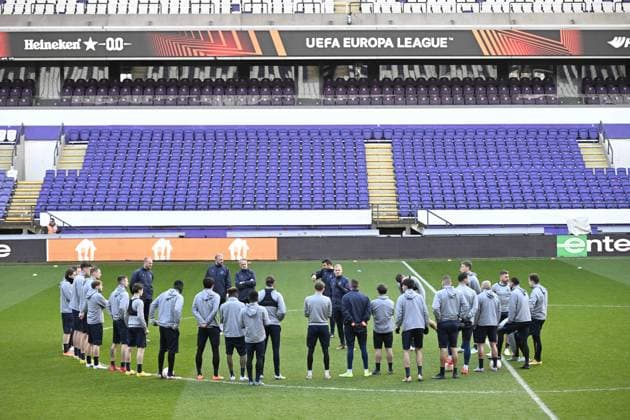 ANDERLECHT, BELGIUM - MARCH 15 : Geraerts Karel head coach of Union St-Gilloise pictured during a training session ahead of the UEFA Europa League round of 16, 2nd leg between Royal Union Saint-Gilloise and FC Union Berlin on March 15, 2023 in Anderlecht, Belgium, 15 03 2023 ( Royal Union Saint-Gilloise v Union Berlin - UEFA Europa League Media Activities 15 03 2023 PhotoNews Panoramic 