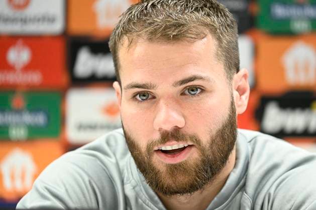 ANDERLECHT, BELGIUM - MARCH 15 : Nieuwkoop Bart defender of Union St-Gilloise talking to the press during a press conference, PK, Pressekonferenz ahead of the UEFA Europa League round of 16, 2nd leg between Royal Union Saint-Gilloise and FC Union Berlin on March 15, 2023 in Anderlecht, Belgium, 15 03 2023 ( Royal Union Saint-Gilloise v Union Berlin - UEFA Europa League Media Activities 15 03 2023 PhotoNews Panoramic 