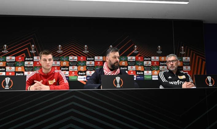 Football, men, season 2022 2023, Europa League, press conference of 1 FC Union Berlin the day before the round of 16 second leg at Royale Union Saint Gilloise at Lotto Park Brussels, f l Robin Knoche 1 FC Union Berlin , stadium and press officer Christian Arbeit 1 FC Union Berlin , coach Urs Fischer 1 FC Union Berlin , 15 03 2023, Copyright: xMatthiasxKochx