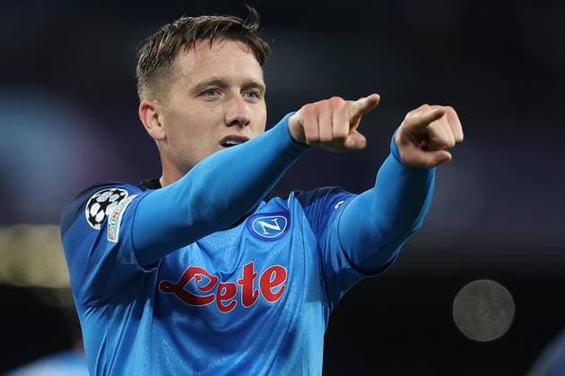 Sport Bilder des Tages Foto Alessandro Garofalo LaPresse 15 marzo 2023 Napoli, Italia calcio Napoli vs Eintracht Frankfurt - Champions League 2022 2023 - stadio Diego Armando Maradona Nella foto: Piotr Zielinski (SSC Napoli); esulta dopo il gol 3-0 March 15, 2023 Naples, Italy sport soccer Napoli vs Eintracht Frankfurt - Champions League 2022 2023 - Diego Armando Maradona stadium. In the pic: Piotr Zielinski (SSC Napoli); celebrates after scoring 3-0  Copyright: xAlessandroxGarofalo LaPressex