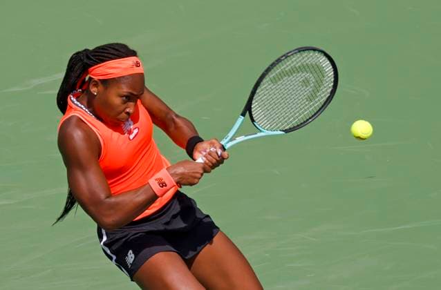March 15, 2023, Indian Wells, California, USA: COCO GAUFF returns a shot against A. Sabalenka of Belarus during the 2023 BNP Paribas Open at Indian Wells Tennis Garden. Gauff lost 6:4, 6:0. Indian Wells USA - ZUMAc04_ 20230315_zaf_c04_011 Copyright: xCharlesxBausx