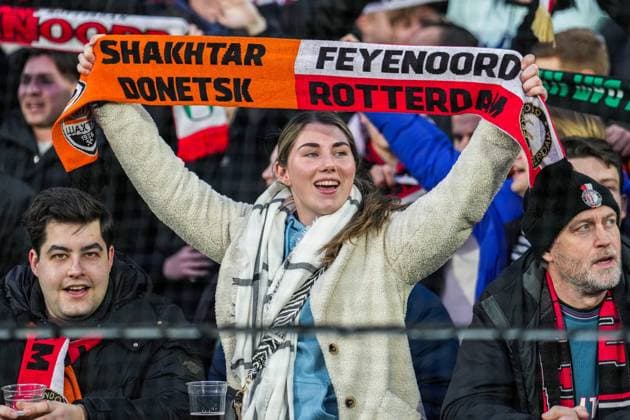 UEFA Europa League: Feyenoord v Shakhtar Donetsk Rotterdam - Fans of Feyenoord during the match between Feyenoord v Shakhtar Donetsk at Stadion Feijenoord De Kuip on 16 March 2023 in Rotterdam, the Netherlands. Copyright: xTomxBodex