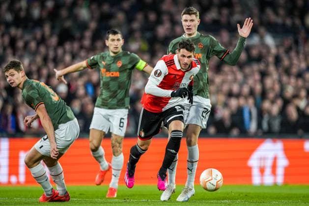 UEFA Europa League: Feyenoord v Shakhtar Donetsk Rotterdam - Santiago Gimenez of Feyenoord scores the 1-0 during the match between Feyenoord v Shakhtar Donetsk at Stadion Feijenoord De Kuip on 16 March 2023 in Rotterdam, the Netherlands. Copyright: xTomxBodex