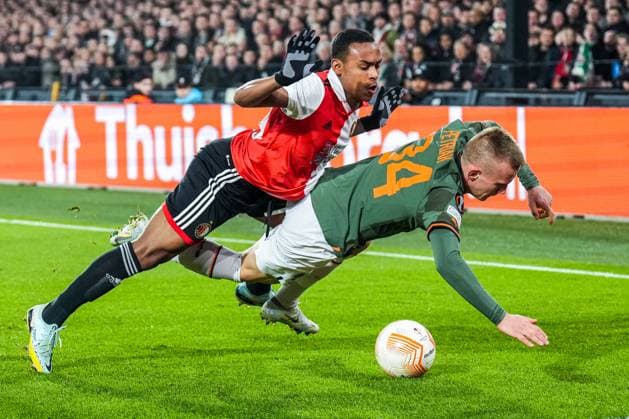 UEFA Europa League: Feyenoord v Shakhtar Donetsk Rotterdam - Igor Paixao of Feyenoord, Ivan Petriak of Shakhtar Donetsk during the match between Feyenoord v Shakhtar Donetsk at Stadion Feijenoord De Kuip on 16 March 2023 in Rotterdam, the Netherlands. Copyright: xYannickxVerhoevenx
