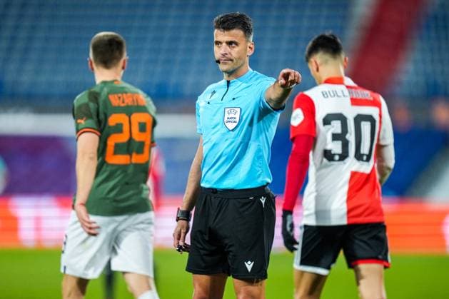 UEFA Europa League: Feyenoord v Shakhtar Donetsk Rotterdam - Referee Jesus Gil Manzano during the match between Feyenoord v Shakhtar Donetsk at Stadion Feijenoord De Kuip on 16 March 2023 in Rotterdam, the Netherlands. Copyright: xYannickxVerhoevenx