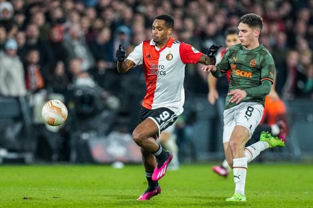 UEFA Europa League: Feyenoord v Shakhtar Donetsk Rotterdam - Danilo Pereira da Silva of Feyenoord, Georgiy Sudakov of Shakhtar Donetsk during the match between Feyenoord v Shakhtar Donetsk at Stadion Feijenoord De Kuip on 16 March 2023 in Rotterdam, the Netherlands. Copyright: xYannickxVerhoevenx