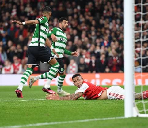 Arsenal v Sporting Clube de Portugal UEFA Europa League Gabriel Jesus of Arsenal shoots narrowly wide during the UEFA Europa League Round of 16 Second Leg match at the Emirates Stadium, London Content Not Available For UK Newspapers Copyright: xNigelxBramleyx FIL-18256-0016 UK Newspapers OUT