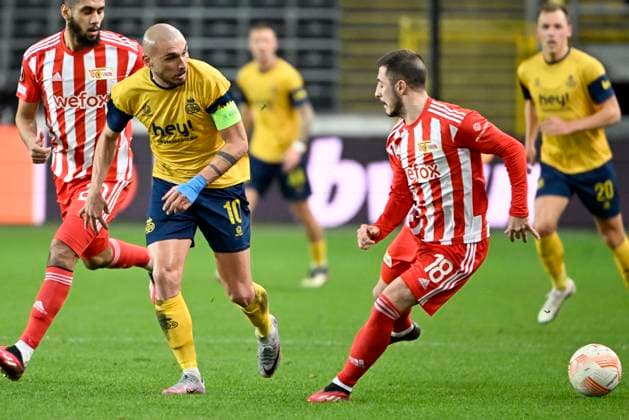 ANDERLECHT, BELGIUM - MARCH 16 : Teuma Teddy midfielder of Union St-Gilloise and Juranovic Josip defender of Union Berlin during the UEFA Europa League round of 16, 2nd leg between Royal Union Saint-Gilloise and FC Union Berlin on March 16, 2023 in Anderlecht, Belgium, 16 03 2023 ( Royal Union Saint-Gilloise v Union Berlin - UEFA Europa League PhotoNews Panoramic 