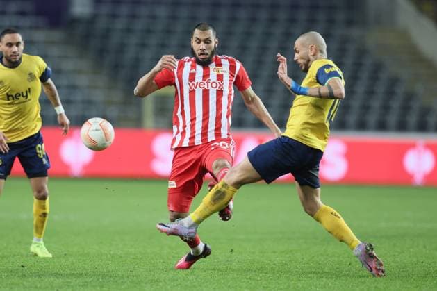 Berlin s Aissa Laidouni and Union s Teddy Teuma fight for the ball during a soccer game between Belgian Royale Union Saint-Gilloise and German Union Berlin, Thursday 16 March 2023 in Anderlecht, Brussels, the return leg of the round of 16 of the UEFA Europa League competition, after a 3-3 draw result at the first leg. BRUNOxFAHY  x63147670x