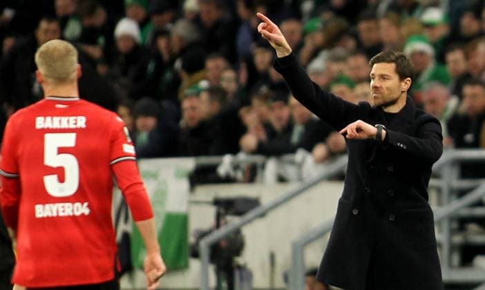 16.03.2023 Budapest(Hungary) Ferencvarosi TC-Bayer 04 Leverkusen Europa League round of 16 men s football Xabia Alonso(R) Bayer 04 Leverkusen coach :